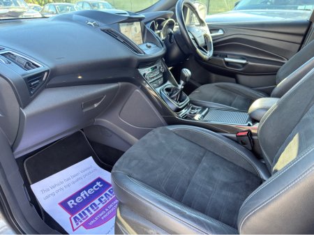 2017 Ford Kuga - thumbnail 18