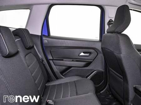 2023 Dacia Duster Journey TCe 90 4x2 NBI €22,450 thumbnail