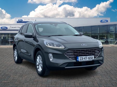 2023 Ford Kuga - thumbnail 1