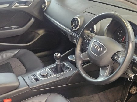 2016 Audi A3 1.6 TDI SE 17 thumbnail