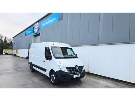 2015 Renault Master III FWD MM35 DCI 135 ENERGY BUSINE €6,500 thumbnail
