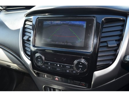 2018 Mitsubishi L200 - thumbnail 19