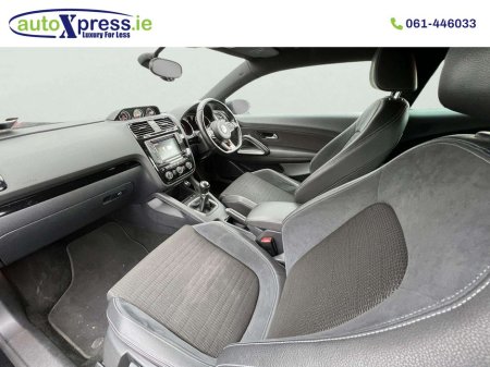 2016 Volkswagen Scirocco - thumbnail 6