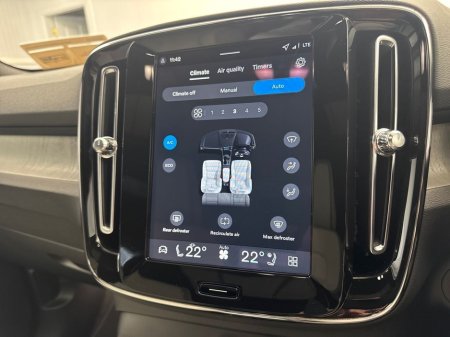 2026 Volvo EX40 - thumbnail 19