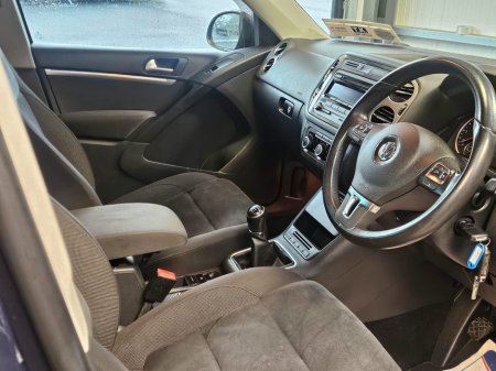 2013 Volkswagen Tiguan - thumbnail 15