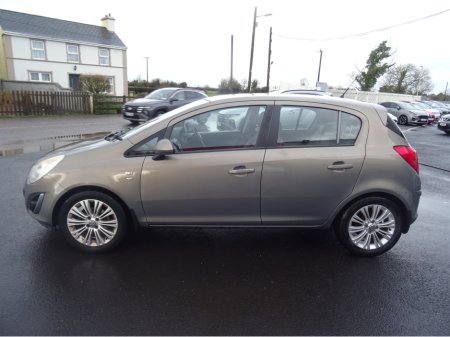 2012 Vauxhall Corsa 1.2 SE AIR CONDITIONING 85PS 5DR €3,000 thumbnail