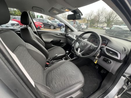 2017 Opel Corsa SE thumbnail