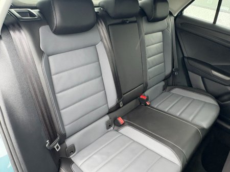 2024 Volkswagen T-Roc - thumbnail 11