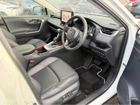 2023 Toyota Rav4 - thumbnail 5