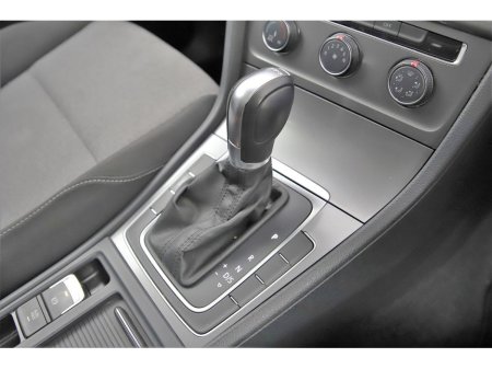 2016 Volkswagen Golf - thumbnail 22