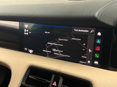 2022 Porsche Taycan - thumbnail 17