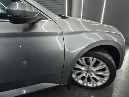 2023 Skoda Superb C STYLE 2.0 TDI 150HP 5DR A DSG €34,950 thumbnail