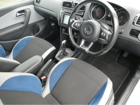 2015 Volkswagen Polo - thumbnail 13