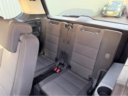 2018 Volkswagen Touran CL - 2.0L DIESEL - AUTO - 7 SEATS - 12M WARRANTY - CAR: €19,950 thumbnail