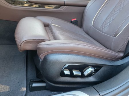 2017 BMW 7 Series - thumbnail 34