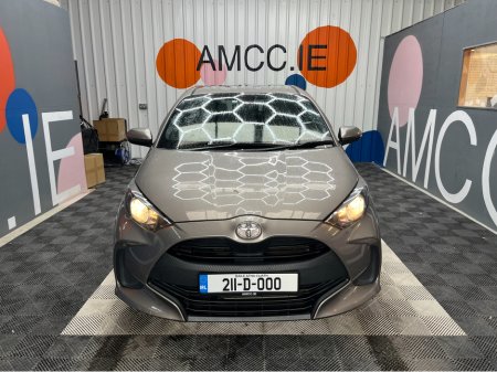 2021 Toyota Yaris - thumbnail 5