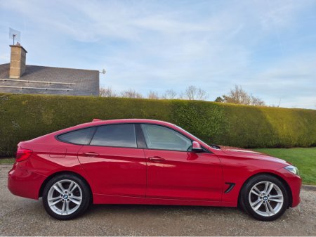 2018 BMW 3 Series - thumbnail 4