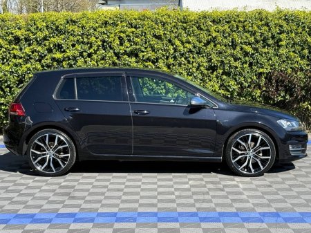 2016 Volkswagen Golf - thumbnail 2