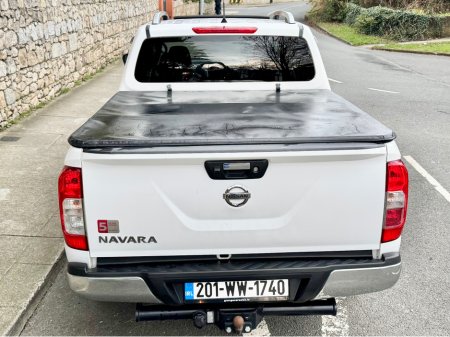2020 Nissan Navara - thumbnail 8
