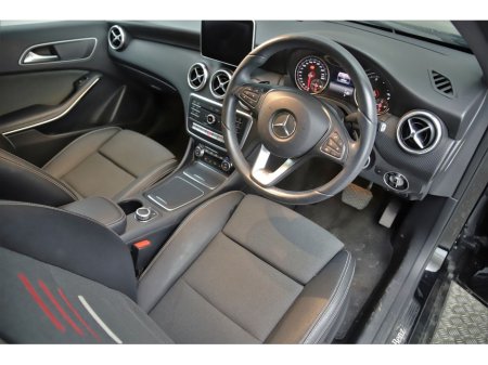 2016 Mercedes-Benz A Class A180 *HALF LEATHER MEMO SPORT SEATS*REVERSE CAM* €16,480 thumbnail