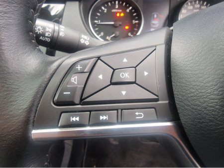 2019 Nissan Qashqai - thumbnail 16