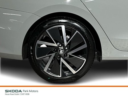 2025 Skoda Octavia - thumbnail 9