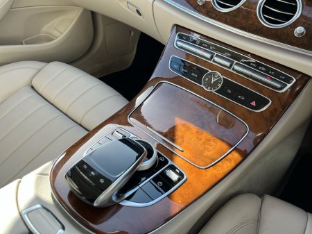 2020 Mercedes-Benz E Class - thumbnail 27