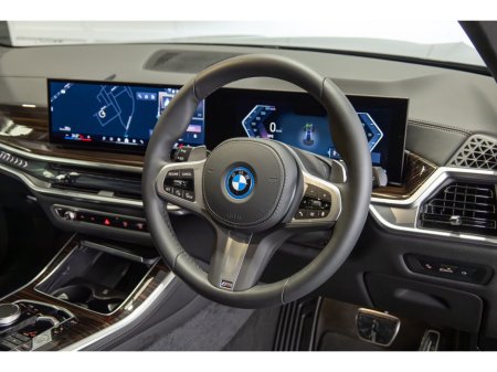 2026 BMW X5 - thumbnail 9