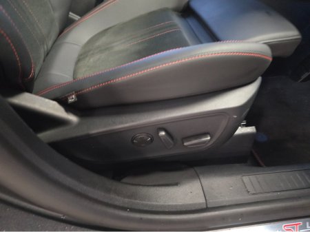 2025 Ford Kuga ST-LINE X PAN ROOF €42,900 thumbnail