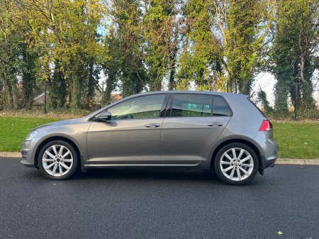 2015 Volkswagen Golf  €10,950 thumbnail