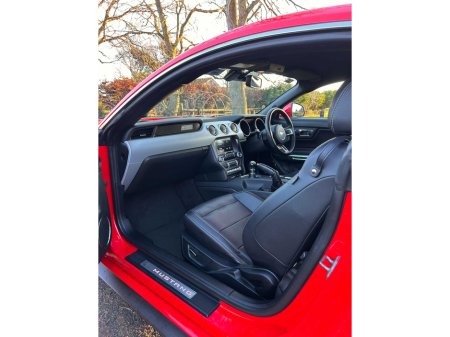 2017 Ford Mustang FASTBACK 5.0L V8 6SPEED 2DR €49,995 thumbnail