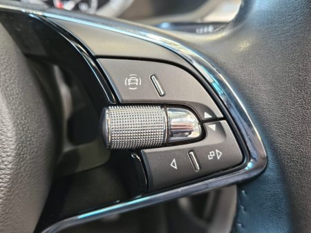 2021 Skoda Superb  €23,950 thumbnail