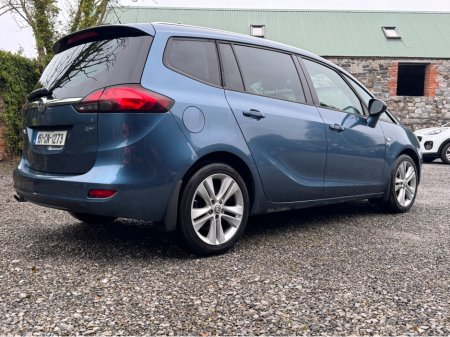 2015 Opel Zafira 2.0 CDTI SRI TOURER 5DR €8,900 thumbnail
