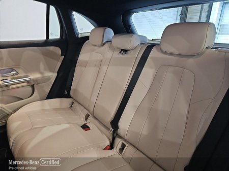 2022 Mercedes-Benz GLA Class - thumbnail 17