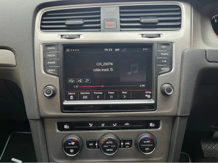 2016 Volkswagen Golf €15950 2016 VOLKSWAGEN GOLF TSI TE BLUEMOTION CONFORT LINE 1.2 AUTOMATIC / CRUISE CONTROL  / REVERSE CAMERA / AND MORE €15,950 thumbnail