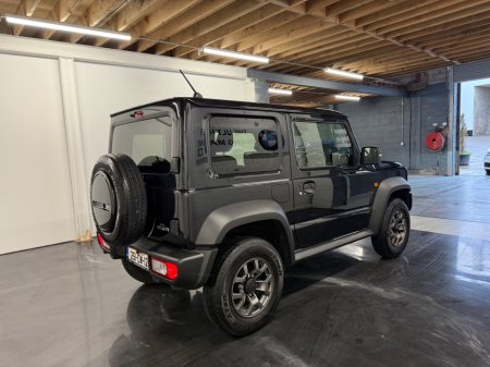 2025 Suzuki Jimny - thumbnail 8