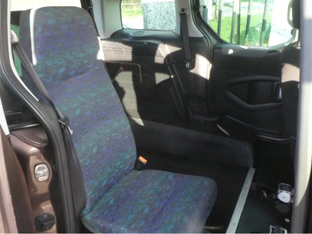 2012 Peugeot Partner TEPEE 1.6 HDI S 92BHP 5 5SEATS 5DR 92 SEATS €6,950 thumbnail