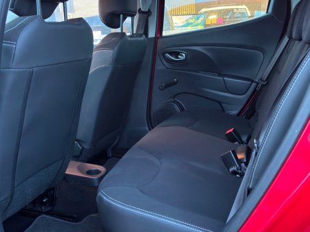2016 Renault Clio 1.2i Dynamique Nav 5 Door €8,995 thumbnail