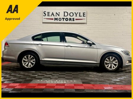 2016 Volkswagen Passat - thumbnail 5