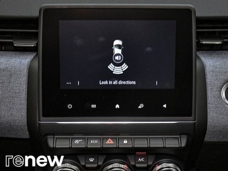 2025 Renault Clio - thumbnail 24