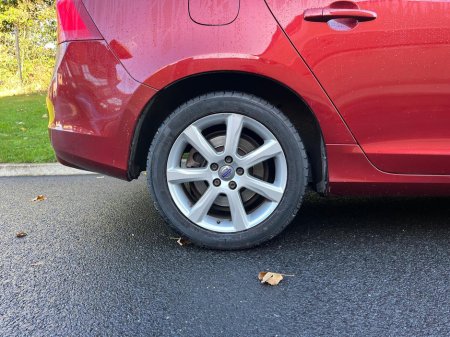 2016 Volvo V60 D2 (120hp) SE €9,450 thumbnail