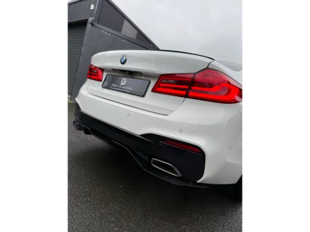 2017 BMW 5 Series  €27,995 thumbnail