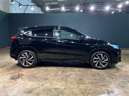 2020 Honda Vezel - photo 2