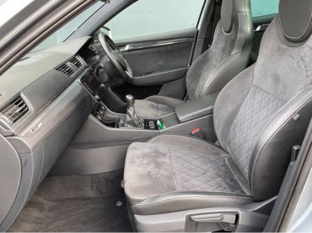 2018 Skoda Superb - thumbnail 10