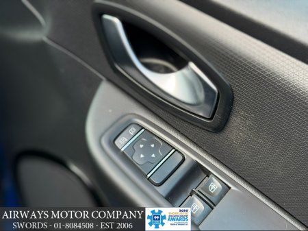 2017 Renault Clio - thumbnail 11