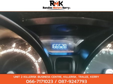 2013 Ford Fiesta - thumbnail 6