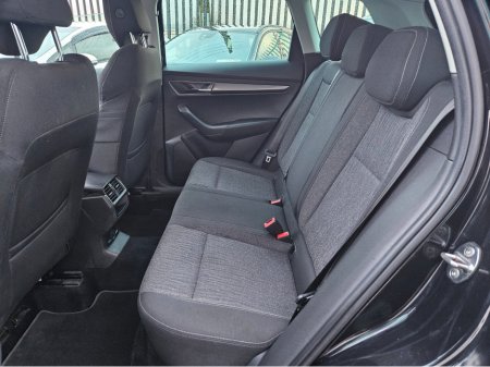 2018 Skoda Karoq STYLE 1.0 TSI 116HP DSG 4DR AUTO €21,450 thumbnail