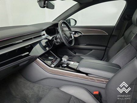 2024 Audi A8 - thumbnail 13