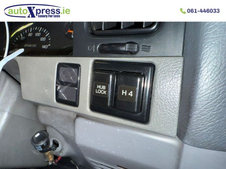 1994 Toyota Landcruiser - thumbnail 12