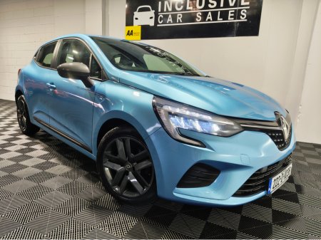 2022 Renault Clio - thumbnail 3